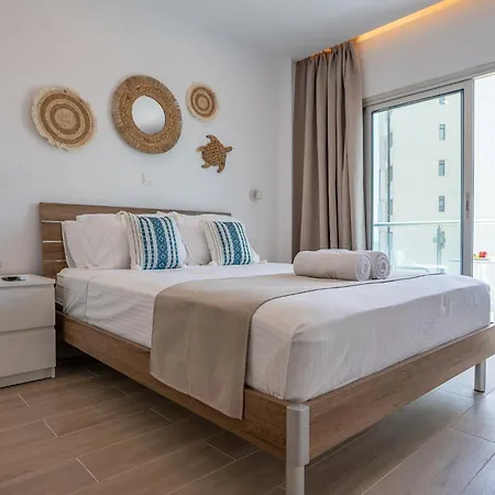 Sea Breeze דירה פאפוס